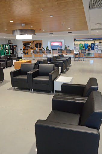 Car Dealer «Elgin Chrysler Dodge Jeep Ram», reviews and photos, 1010 E Chicago St, Elgin, IL 60120, USA