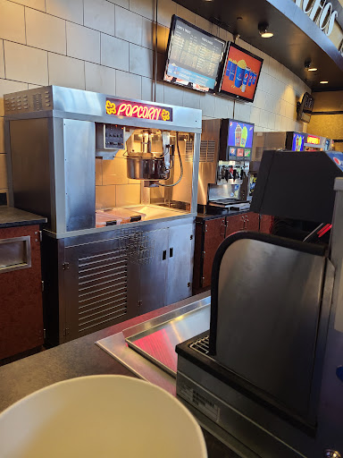 Movie Theater «Regal Cinemas Hamilton Mill 14», reviews and photos, 2160 Hamilton Creek Pkwy, Dacula, GA 30019, USA