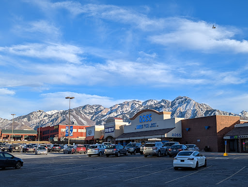Clothing Store «Ross Dress for Less», reviews and photos, 1198 Brickyard Rd, Salt Lake City, UT 84106, USA