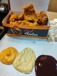 Photo n°7 de Chicken Factory à Stains ()