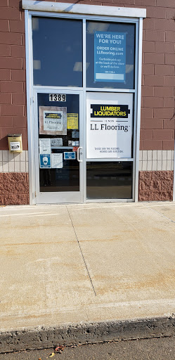Flooring Store «Lumber Liquidators, Inc.», reviews and photos, 1389 Boston Post Rd, Milford, CT 06460, USA