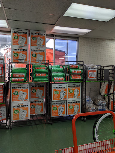 Truck Rental Agency «U-Haul Moving & Storage of Thornton», reviews and photos, 4833 Thornton Ave, Fremont, CA 94536, USA