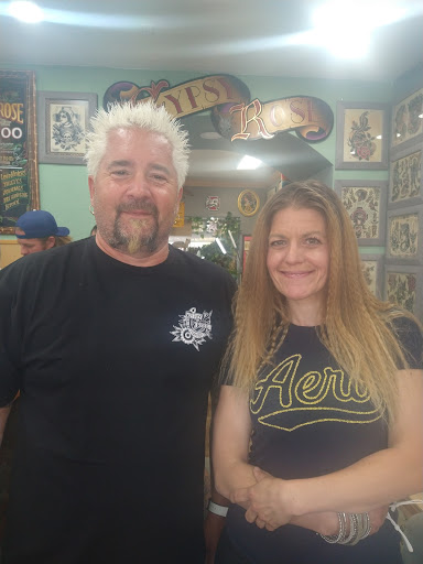 Tattoo Shop «Gypsy Rose Tattoo», reviews and photos, 1505 E Thomas Rd, Phoenix, AZ 85014, USA