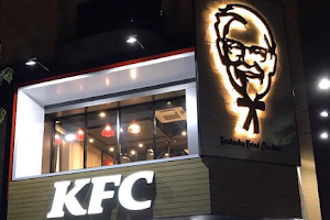 肯德基KFC-高雄青海餐廳 image