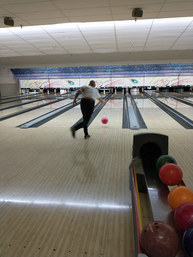 Bowling Alley «Skyway Park Bowl», reviews and photos, 11819 Renton Ave S, Seattle, WA 98178, USA