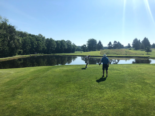 Golf Course «Flatbush Golf Course», reviews and photos, 940 Littlestown Rd, Littlestown, PA 17340, USA