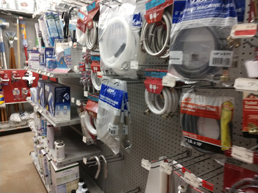 Hardware Store «Oakhurst Ace Hardware», reviews and photos, 9137 Oakhurst Rd, Seminole, FL 33776, USA