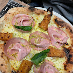 Photo n°2 de l'avis de Michelangelo.r fait le 20/12/2023 à 21:01 sur le  Pizzeria Napoletana Regnum Verona à Verona