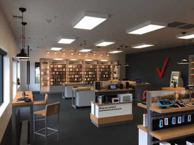 Cell Phone Store «Verizon», reviews and photos, 1999 Pacific Blvd SE, Albany, OR 97321, USA