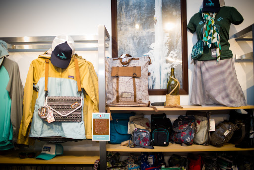 Outdoor Sports Store «Clear Water Outdoor - Lake Geneva», reviews and photos, 744 W Main St, Lake Geneva, WI 53147, USA