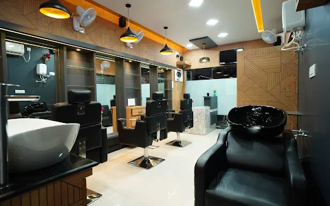 Classique Unisex Salon- Hair, Beauty & Skin image