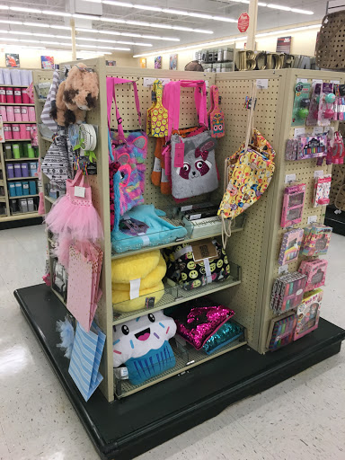 Craft Store «Hobby Lobby», reviews and photos, 1055 E Golf Rd, Schaumburg, IL 60173, USA