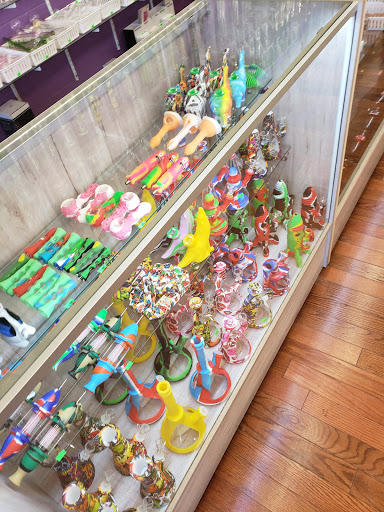 Tobacco Shop «Smoke Token», reviews and photos, 409 Harding Pl, Nashville, TN 37211, USA