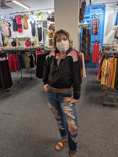 Shopping Mall «Shops at Rivercenter», reviews and photos, 849 E Commerce St, San Antonio, TX 78205, USA