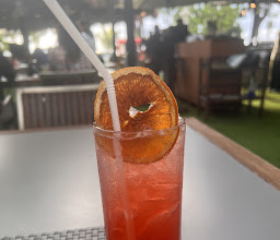 Laimai Courtyard Restaurant & Bar photo