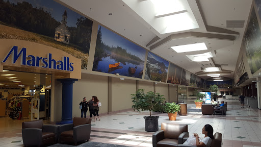 Shopping Mall «The Mall at Greece Ridge», reviews and photos, 271 Greece Ridge Center Dr, Rochester, NY 14626, USA