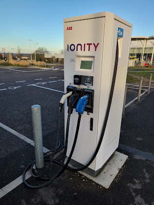 IONITY Station de recharge à Guillon-Terre-Plaine