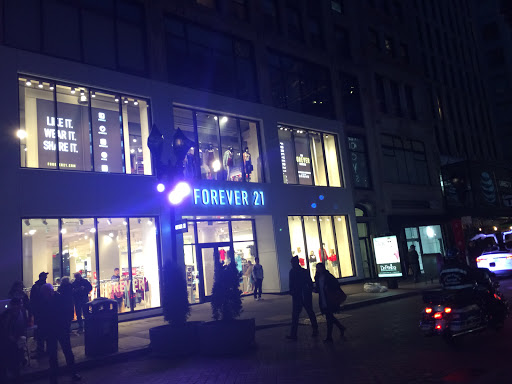 Clothing Store «Forever 21», reviews and photos, 459 Washington St, Boston, MA 02108, USA