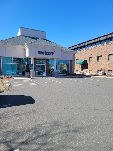 Cell Phone Store «Verizon», reviews and photos, 2912 Main St, Glastonbury, CT 06033, USA