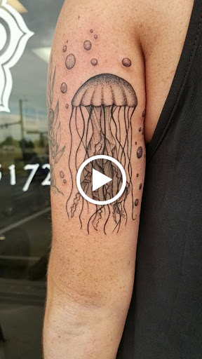 Tattoo Shop «Tiger Lotus Tattoo and Piercing», reviews and photos, 17230 S Tamiami Trail, Fort Myers, FL 33908, USA