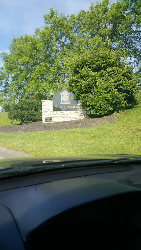 Golf Course «Lassing Pointe Golf Course», reviews and photos, 2266 Double Eagle Dr, Union, KY 41091, USA
