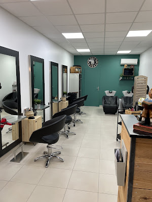 Émeraude coiffure à Parentis-en-Born