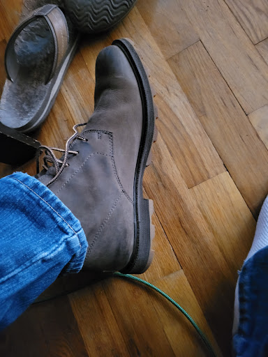 Shoe Store «Shoe Mates Footwear & Repair», reviews and photos, 540 NE 3rd St, McMinnville, OR 97128, USA