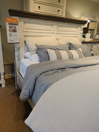 Furniture Store «Ashley HomeStore», reviews and photos, 2400 W International Speedway Blvd, Daytona Beach, FL 32114, USA