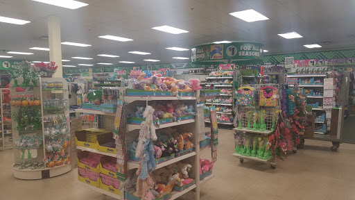 Dollar Store «Dollar Tree», reviews and photos, 823 N Broad St, Middletown, DE 19709, USA