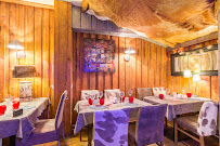 Atmosphère du Restaurant français la cabane des neiges à Bourg-Saint-Maurice - n°13