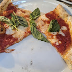 Photo n°2 de l'avis de Cesar.o fait le 08/07/2023 à 13:19 sur le  Pizzeria e Trattoria Regina Vittoria à Naples