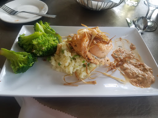 Brewery «Flat12 Bierwerks Jeffersonville», reviews and photos, 130 W Riverside Dr, Jeffersonville, IN 47130, USA