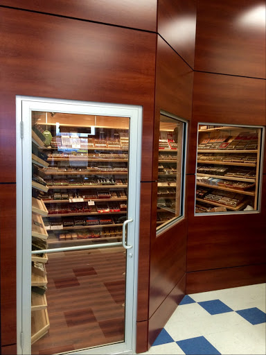 Liquor Store «Liquor Xpress», reviews and photos, 67 E Oak Rd, Vineland, NJ 08360, USA