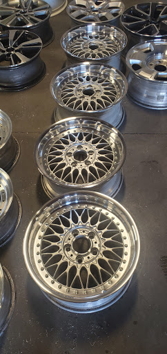 Auto Restoration Service «Dent Wizard Phoenix Wheel Repair Center», reviews and photos, 2416 S 19th St, Phoenix, AZ 85034, USA