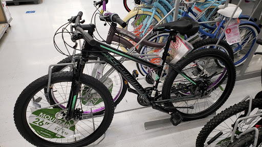 Department Store «Walmart Supercenter», reviews and photos, 500 New Circle Rd, Lexington, KY 40511, USA