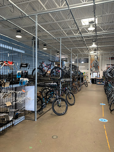 Bicycle Store «The Hub Bike Co-op», reviews and photos, 3020 Minnehaha Ave, Minneapolis, MN 55406, USA