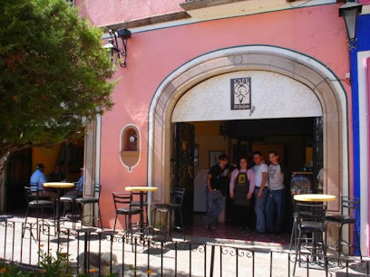 Café El Quijote - Pzla. 2 de Abril 129, Zona Centro, 38900 Salvatierra, Gto., Mexico