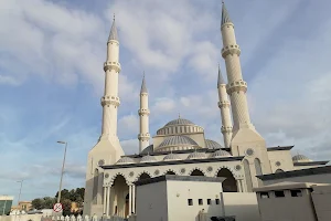 Al Farooq Omar Bin Al Khattab Mosque image