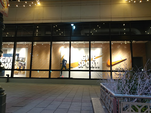 Sportswear Store «Nike», reviews and photos, 1261 Woodward Ave, Detroit, MI 48226, USA