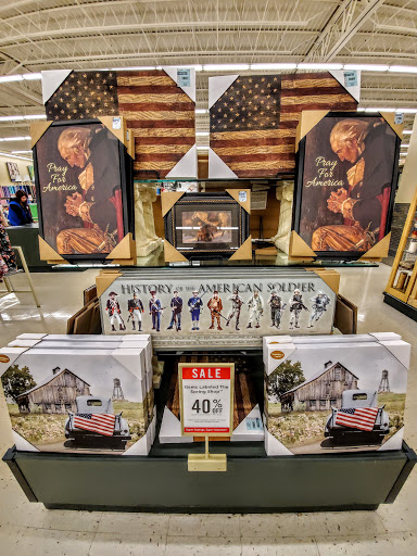 Craft Store «Hobby Lobby», reviews and photos, 3701 McKinley Pkwy #1240, Blasdell, NY 14219, USA