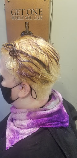 Beauty Salon «Kaleidoscope Hair Salon», reviews and photos, 1436 Bardstown Rd, Louisville, KY 40204, USA