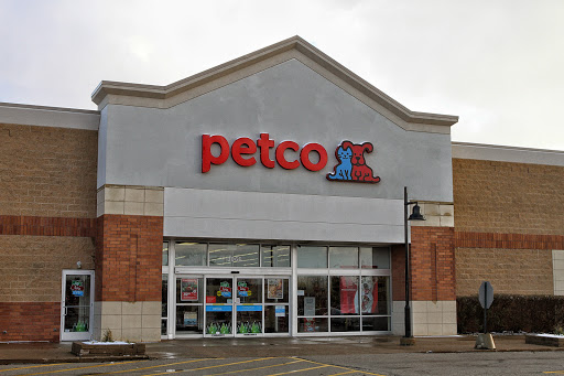 Petco Animal Supplies, 3066 US-34, Oswego, IL 60543, USA, 