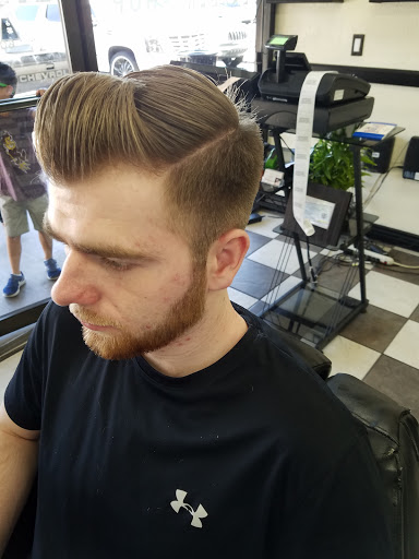 Barber Shop «VIP Barber Shop», reviews and photos, 2824 E Indian School Rd #13, Phoenix, AZ 85016, USA