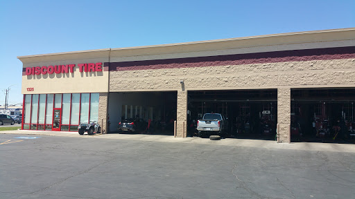 Tire Shop «Discount Tire», reviews and photos, 1325 State St, Orem, UT 84097, USA