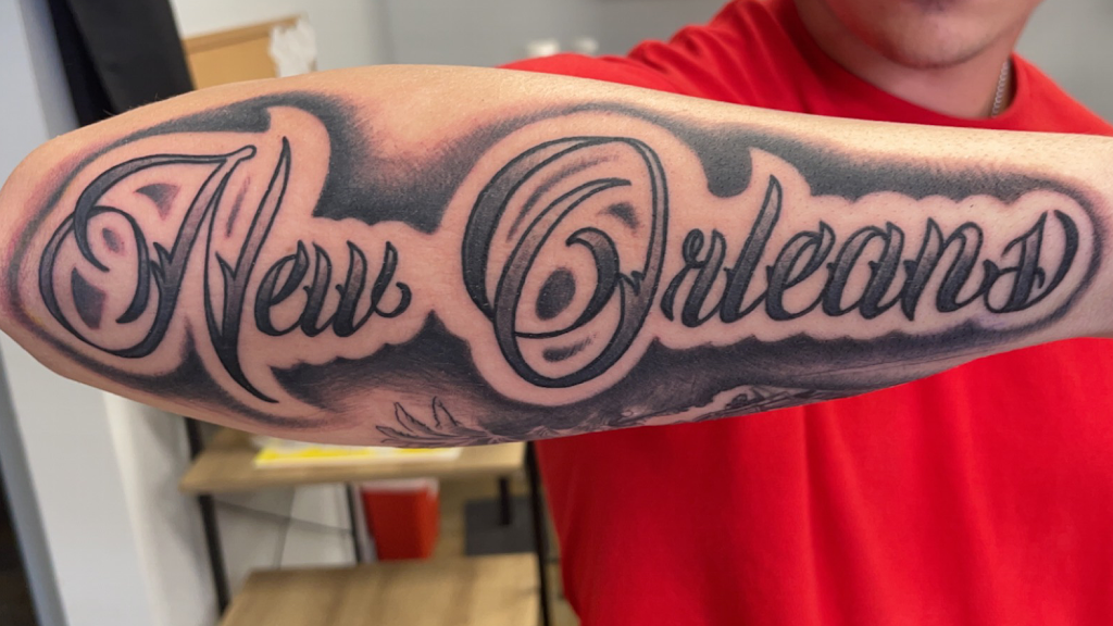 Live Canvas Tattoo Parlour 70079
