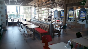 Photo n°77 de McDonald's à Sens ()