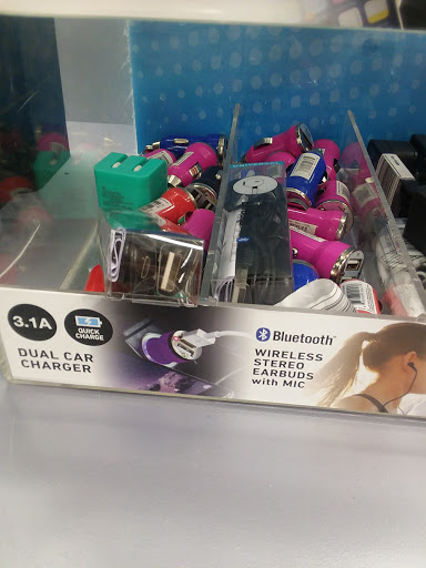 Shopping Mall «Beach Shopping Center», reviews and photos, 1831 Main St, Peekskill, NY 10566, USA