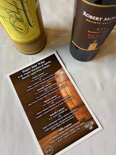 Wine Bar «Water into Wine, Bistro & Lounge», reviews and photos, 607 N Campbell Station Rd, Knoxville, TN 37934, USA