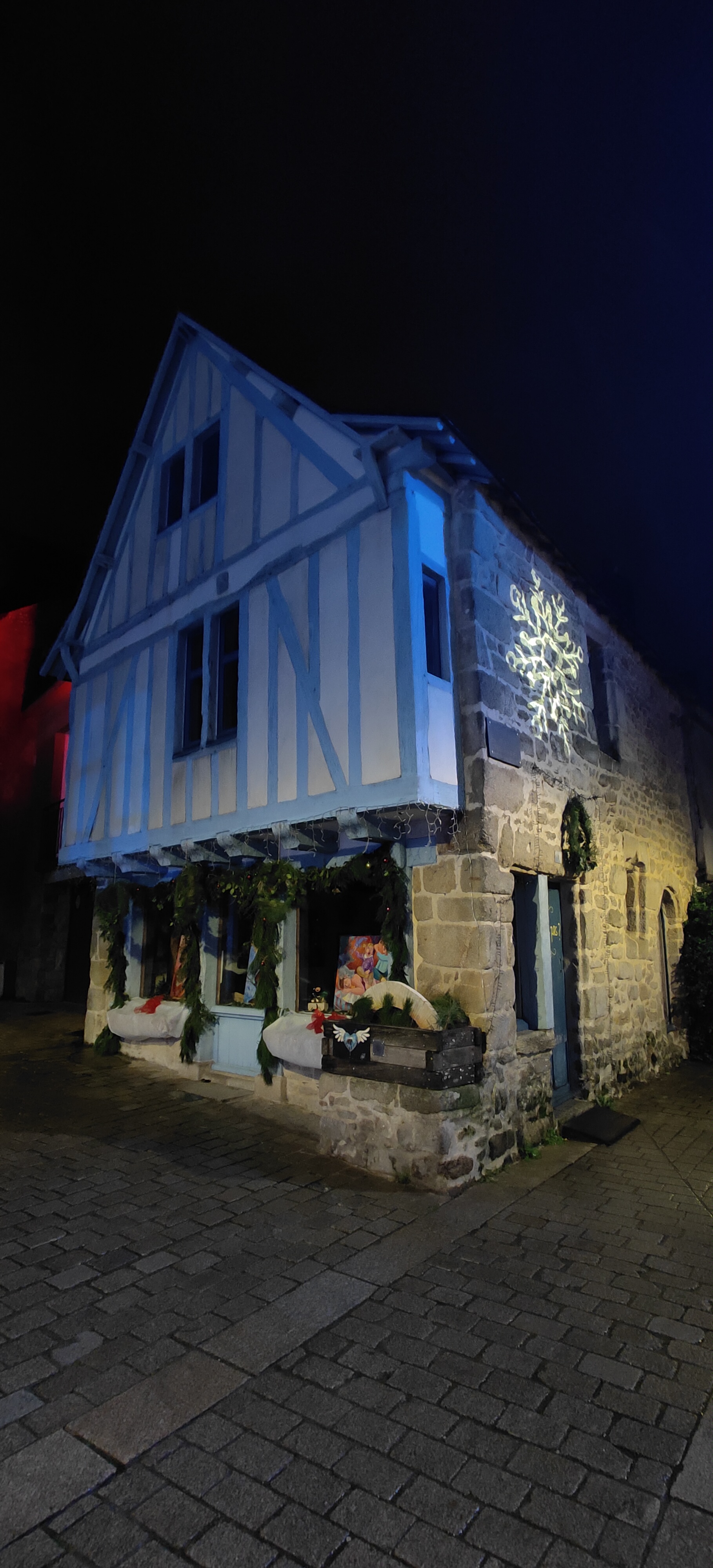 Photo n° 30 de l'avis de Veronique. fait le 25/12/2022 à 22:47