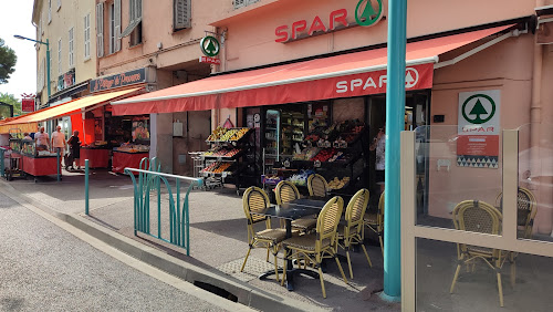 SPAR à Menton